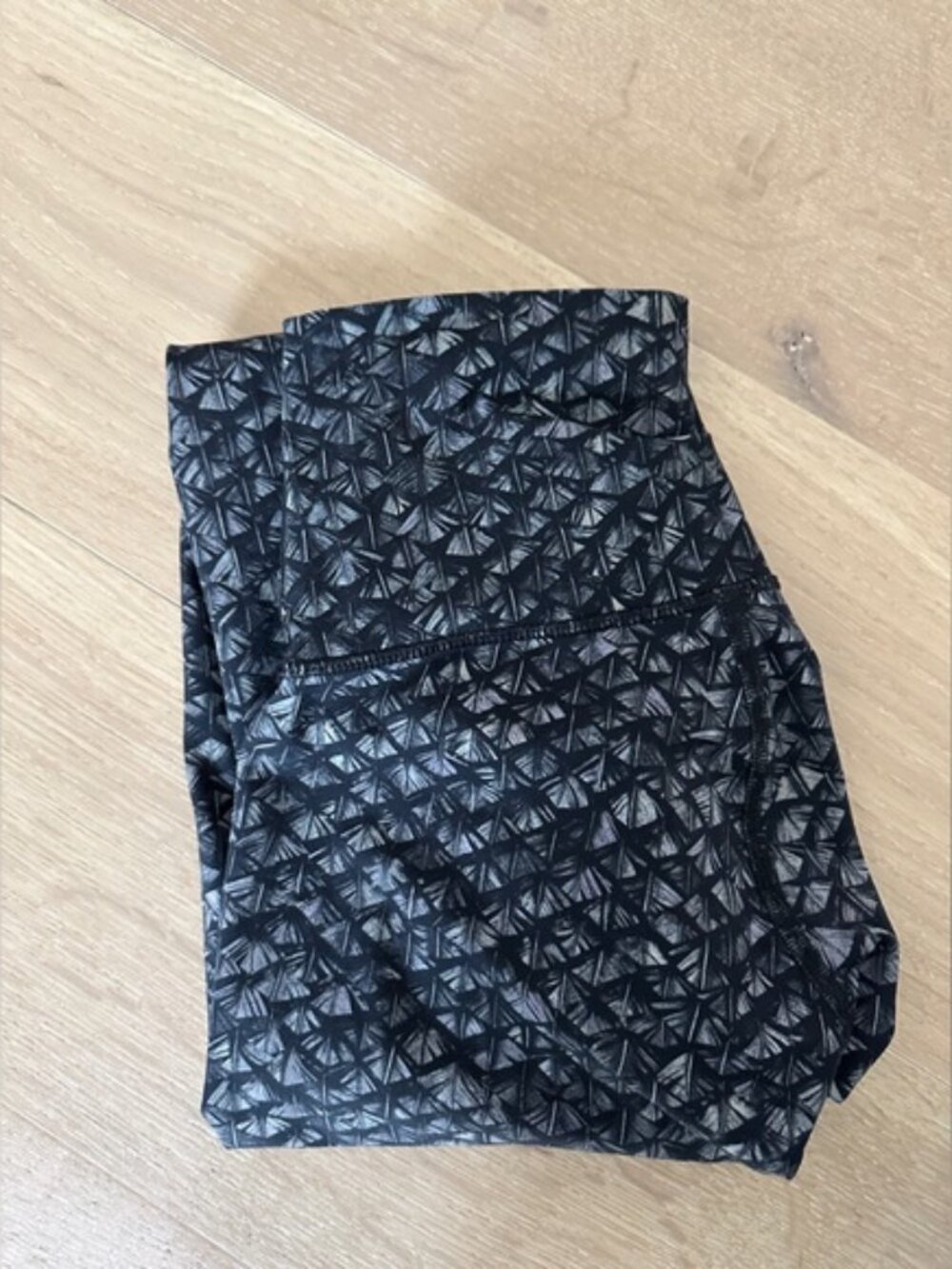 Lululemon Wunder Under High-Rise Nulux Leggings – Size 4 Iridescent Multi Black